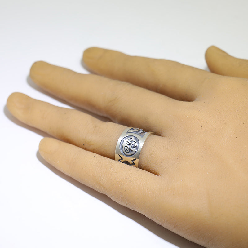 Silver Ring by Lucion Koinva- 7
