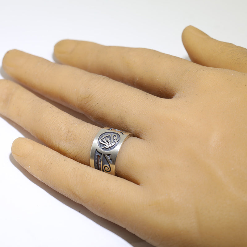 Silver Ring by Lucion Koinva- 8