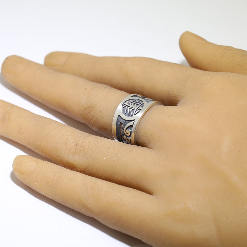 Silver Ring by Lucion Koinva- 10