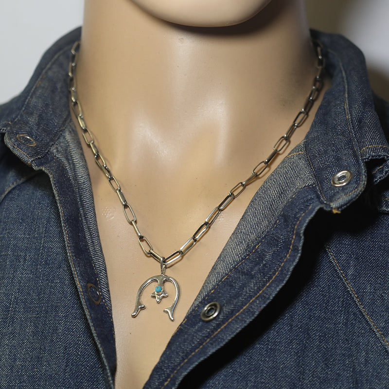 Naja Pendant by Pauline Nelson