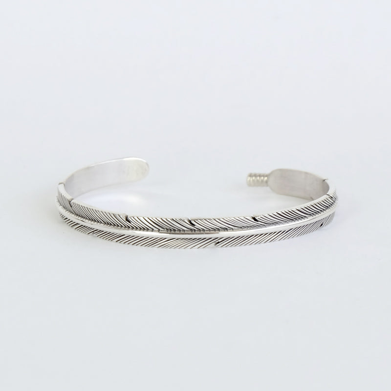 Feather bracelet by Harvey Mace (0.25")