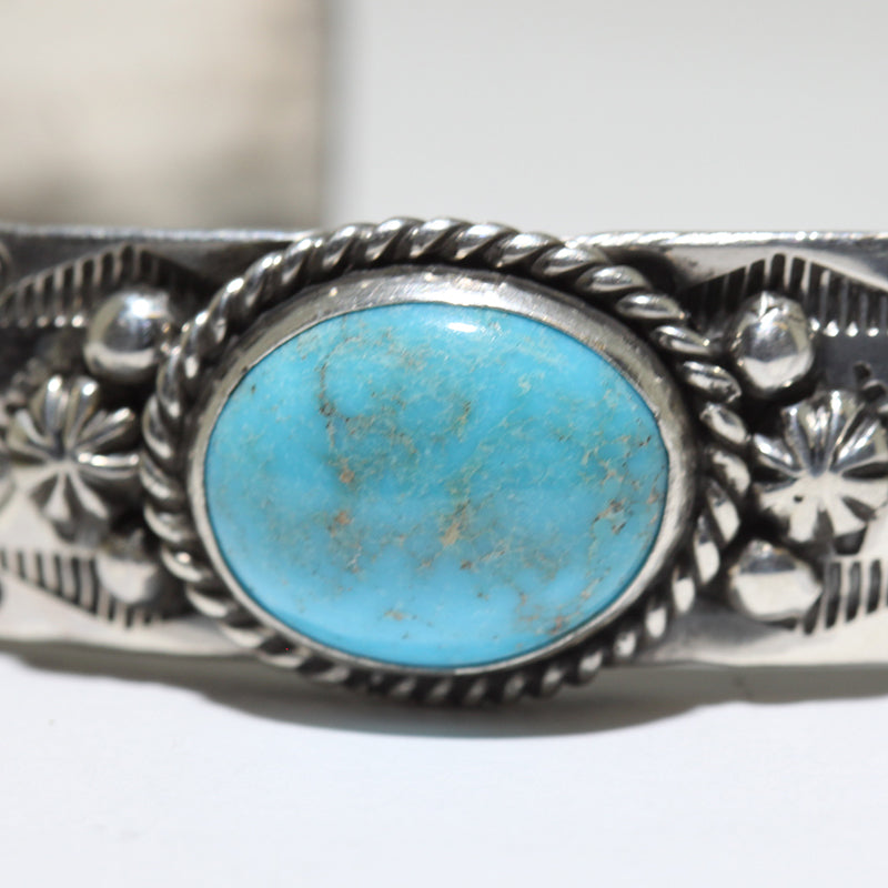Kingman Bracelet by Arnold Goodluck 5-3/4"