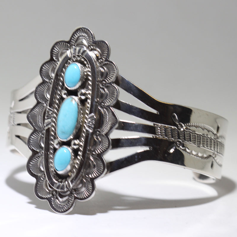 Sleeping Beauty Bracelet by Eula Wylie 5-1/2"