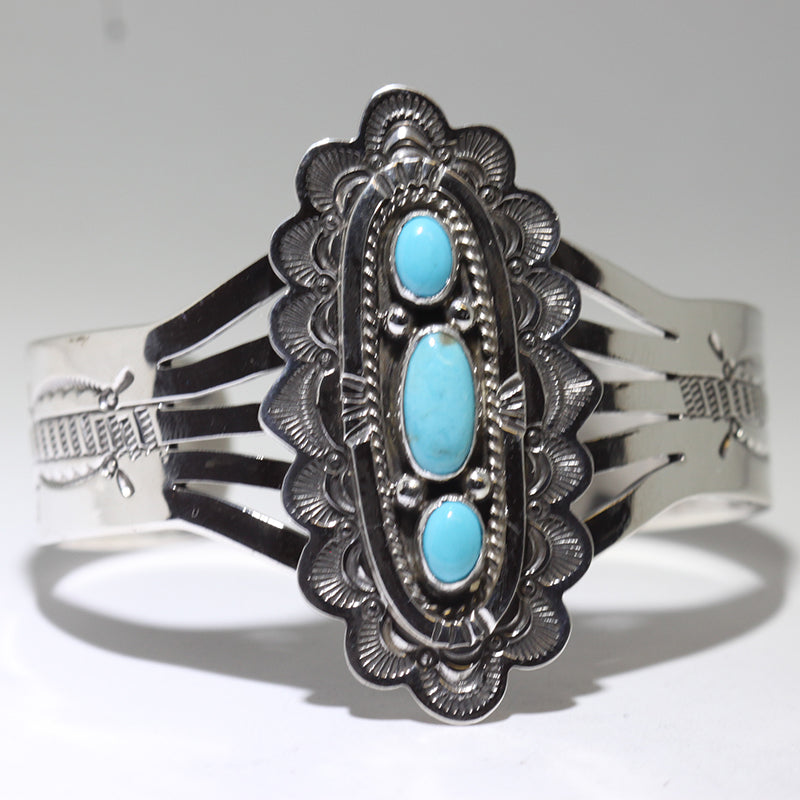 Sleeping Beauty Bracelet by Eula Wylie 5-1/2"