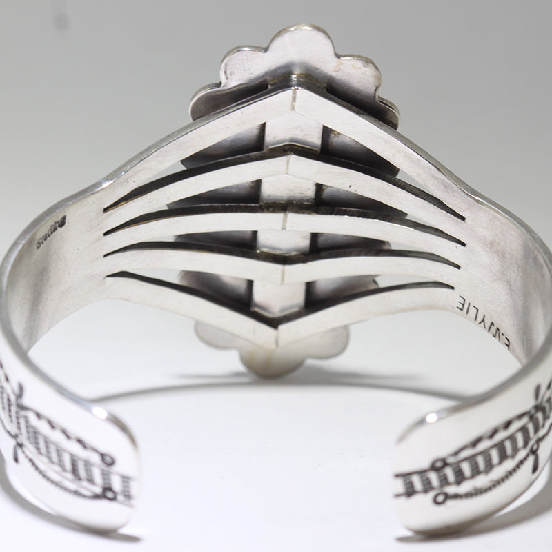 Sleeping Beauty Bracelet by Eula Wylie 5-1/2"