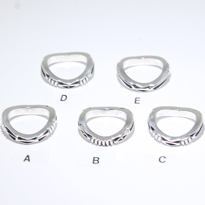 Silver Ring by Jennifer Curtis size 5.5