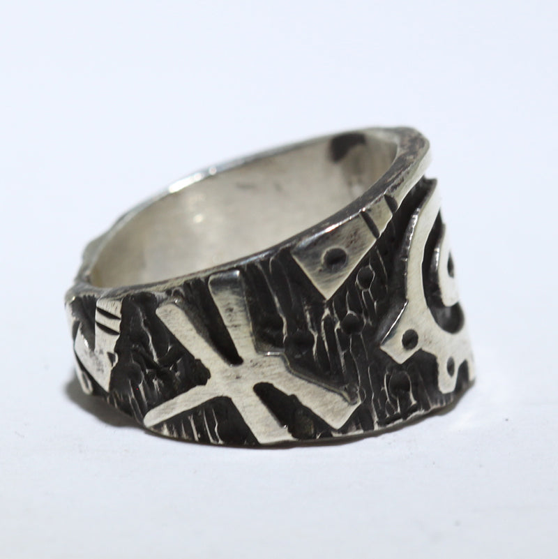Silver Ring by Kee Yazzie- 7.5