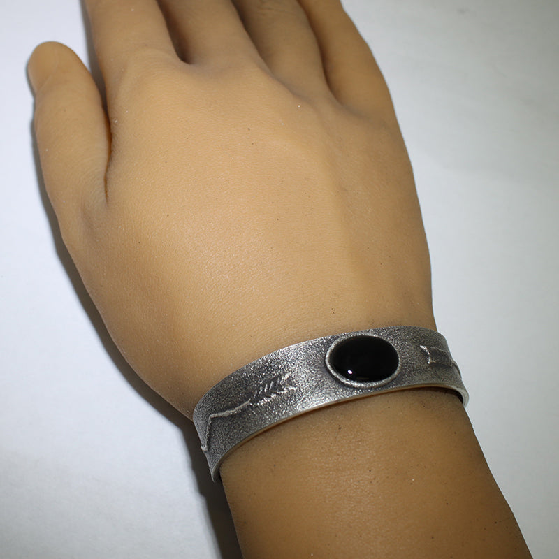 Onyx Bracelet by Lee Begay 5-1/2"
