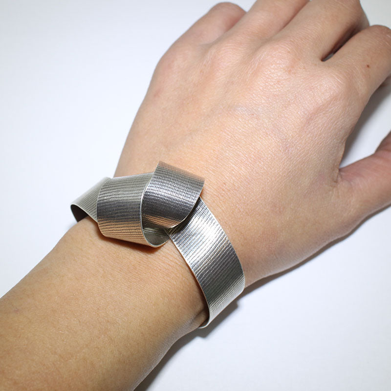 Silver Bracelet by Steve Yellowhorse 6"