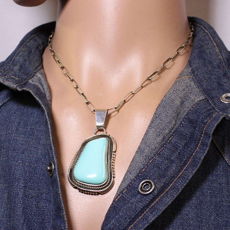 Royston Pendant by Fred Peters