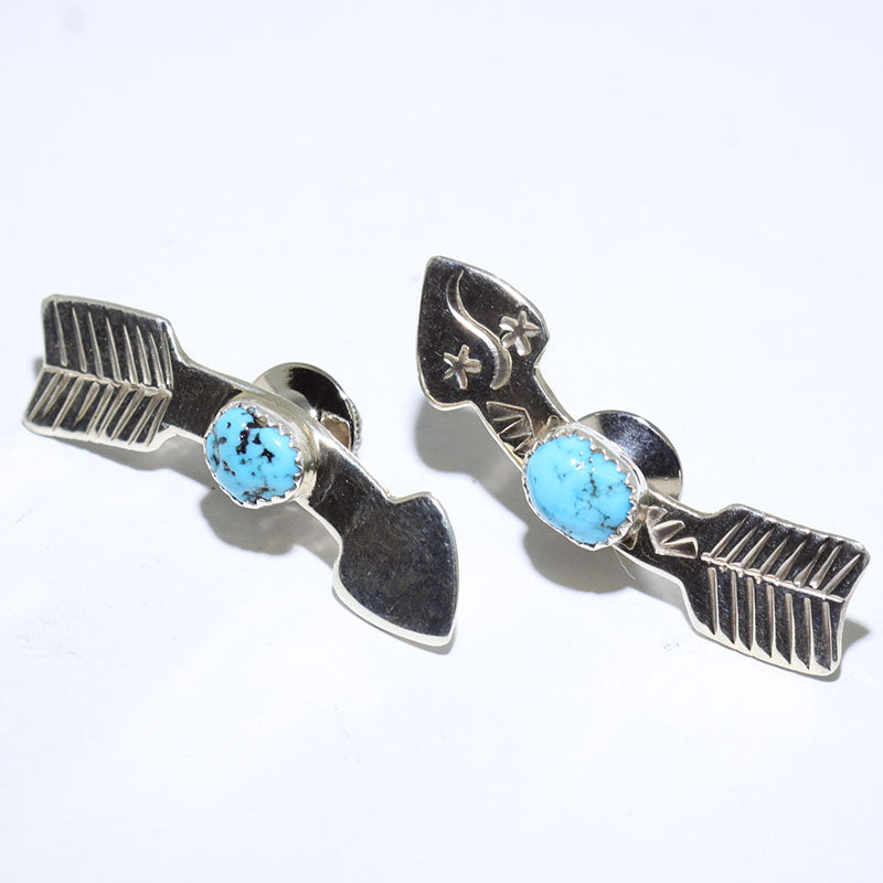 Arrow Pin by Pauline Nelson
