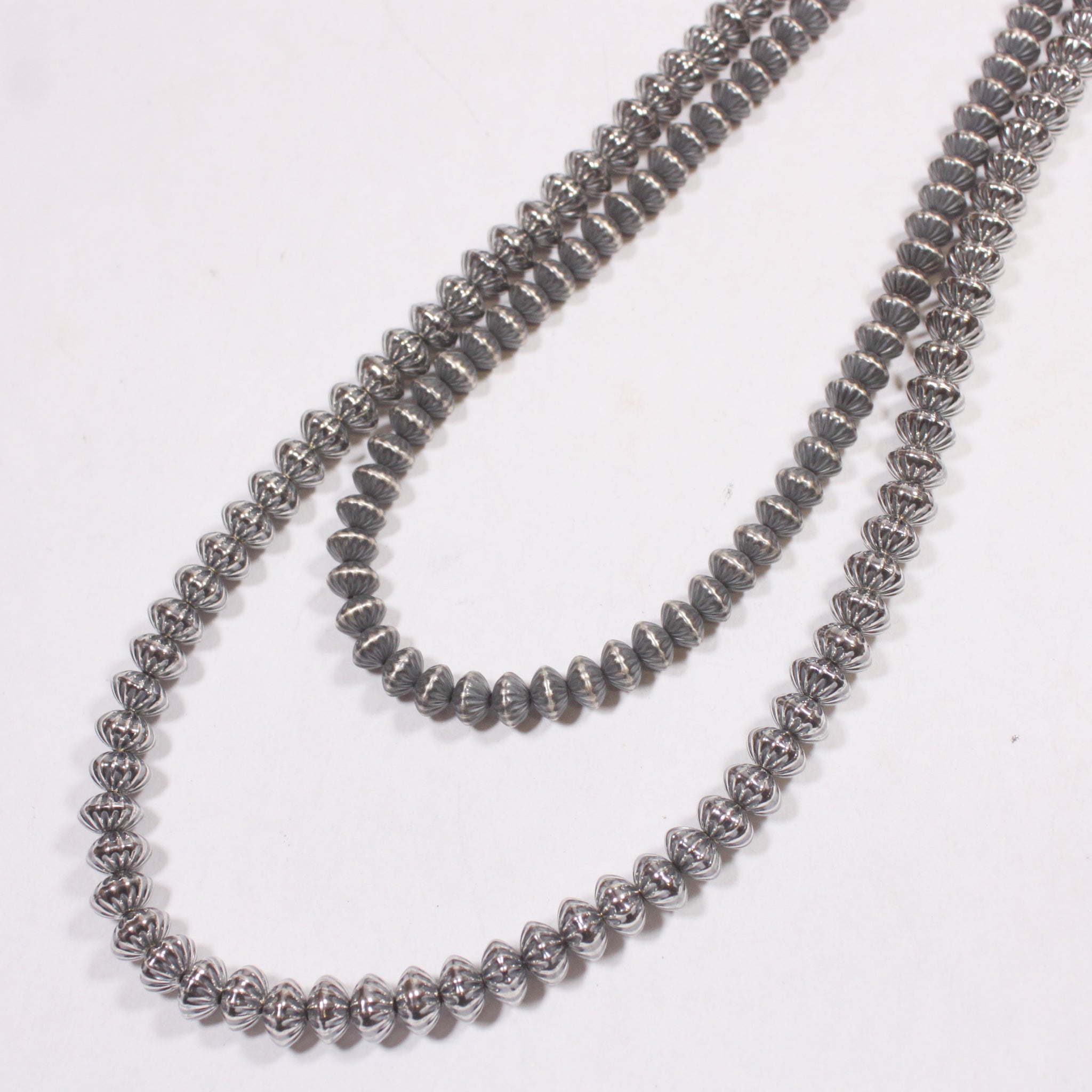 Stamp Navajo Pearls 8mm