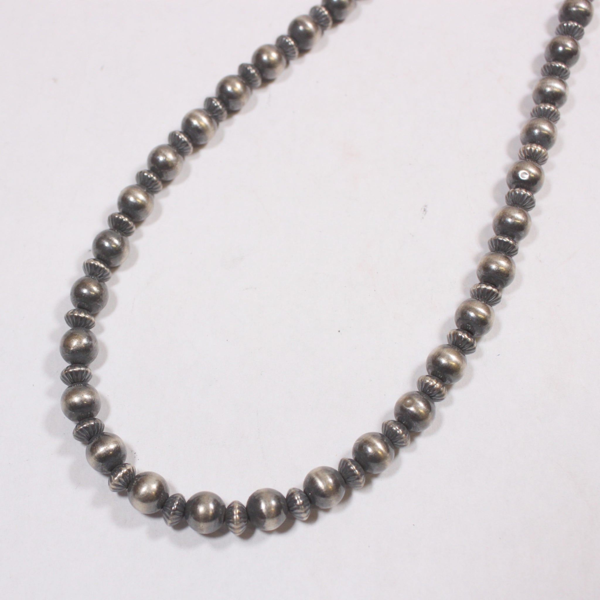 Round Mix Navajo Pearls 7mm 18-28inch