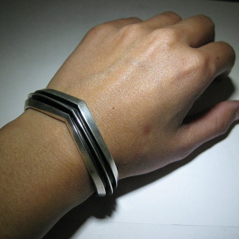 Bracelet by Tom Hawk 5-1/2inch