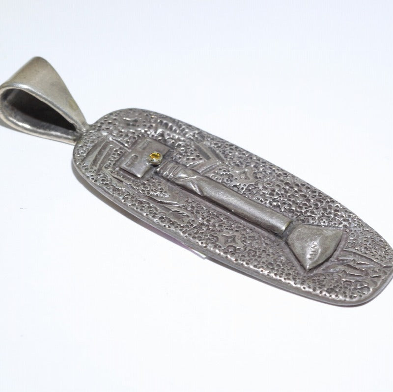 Ingod Yei Pendant with Yellow Diamond