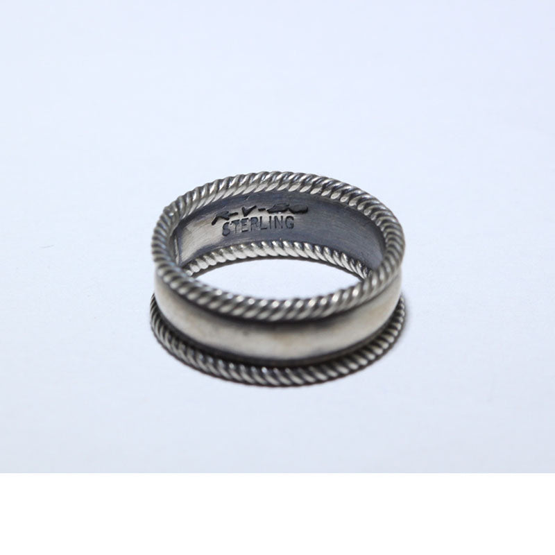 Cable Ring by Steve Arviso