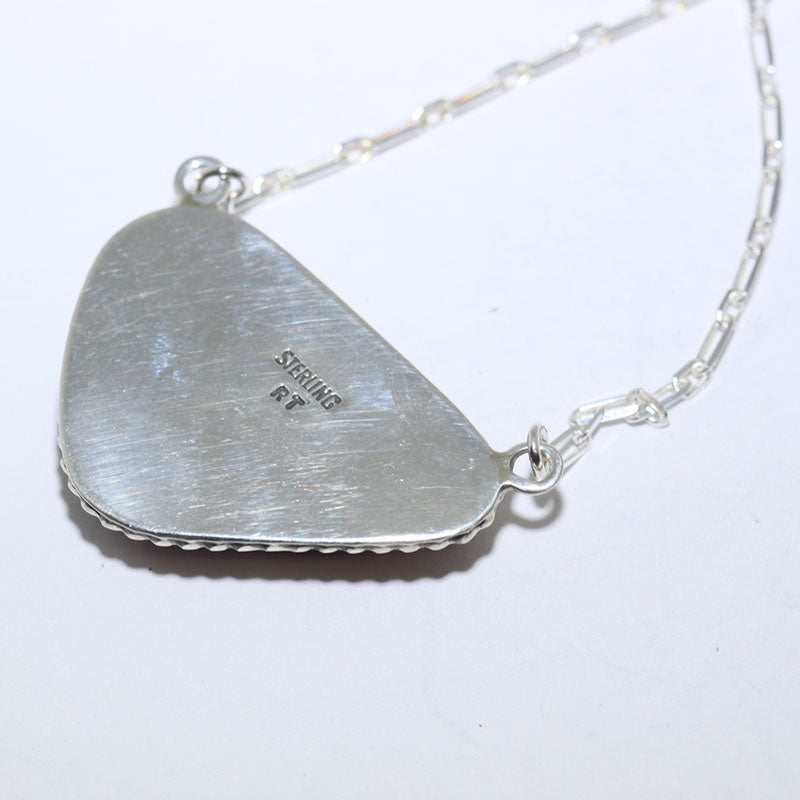 Spiny Oyster Necklace by Robin Tsosie