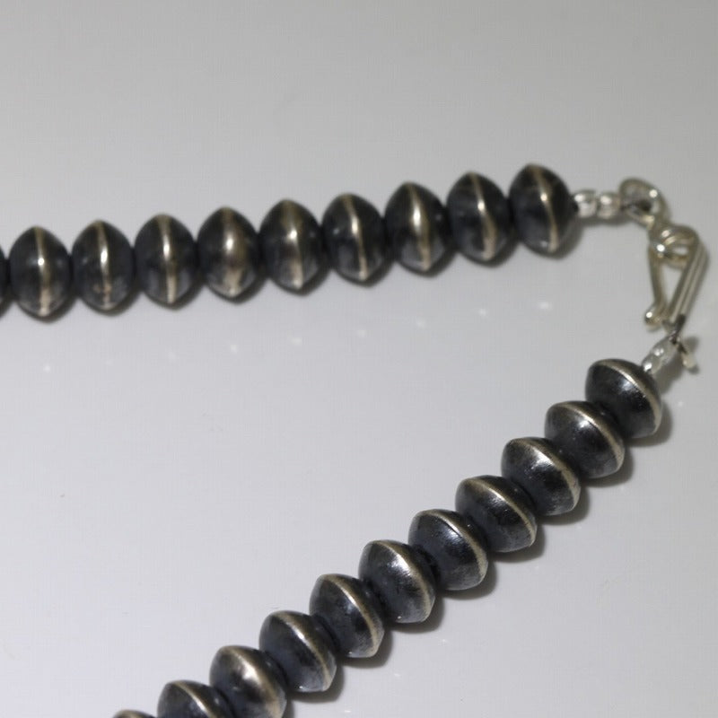 Saucer Navajo Pearls 7mm 18-28inch