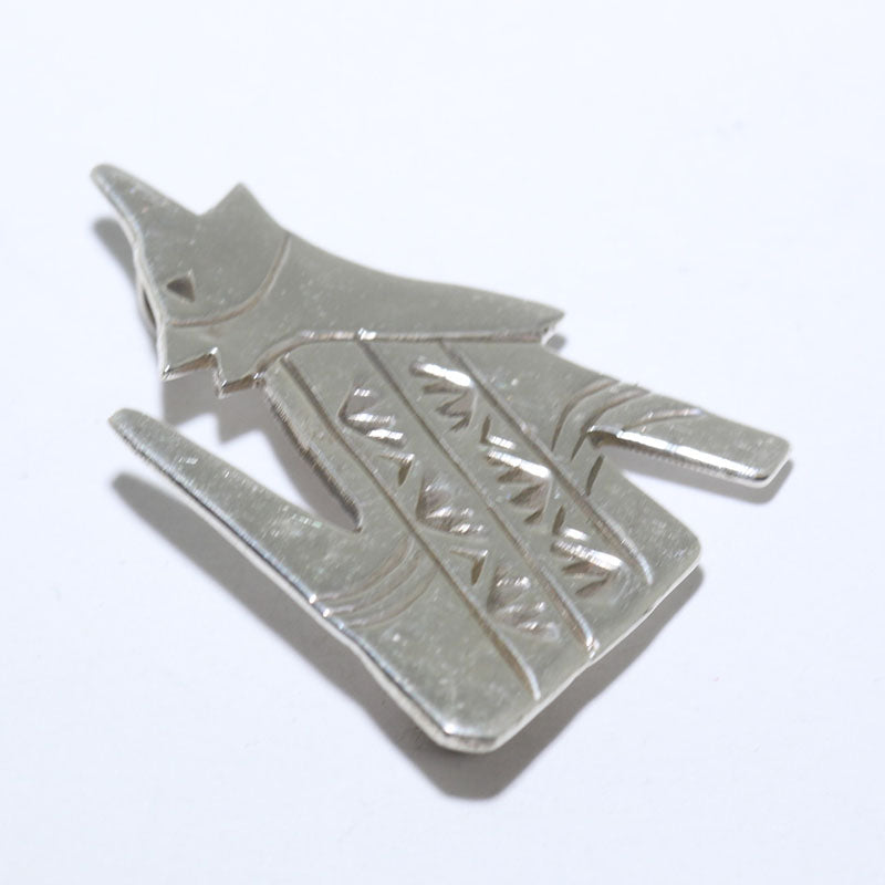 Wolf Pendant by Pauline Nelson