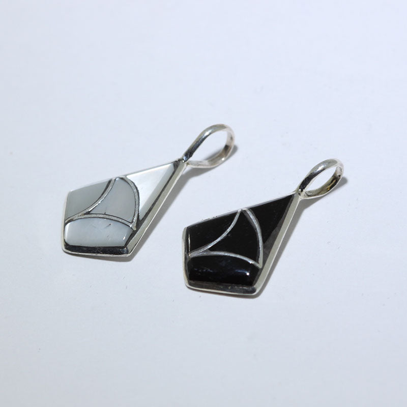 Inlay pendant by Zuni