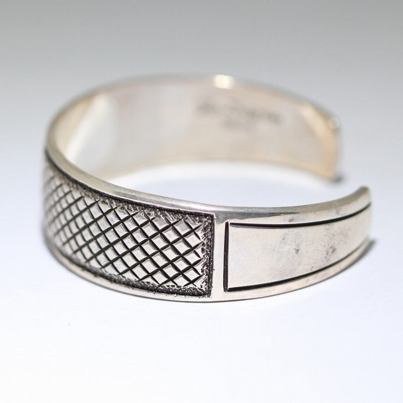 Bracelet by Jay Livingston 5-1/4inch
