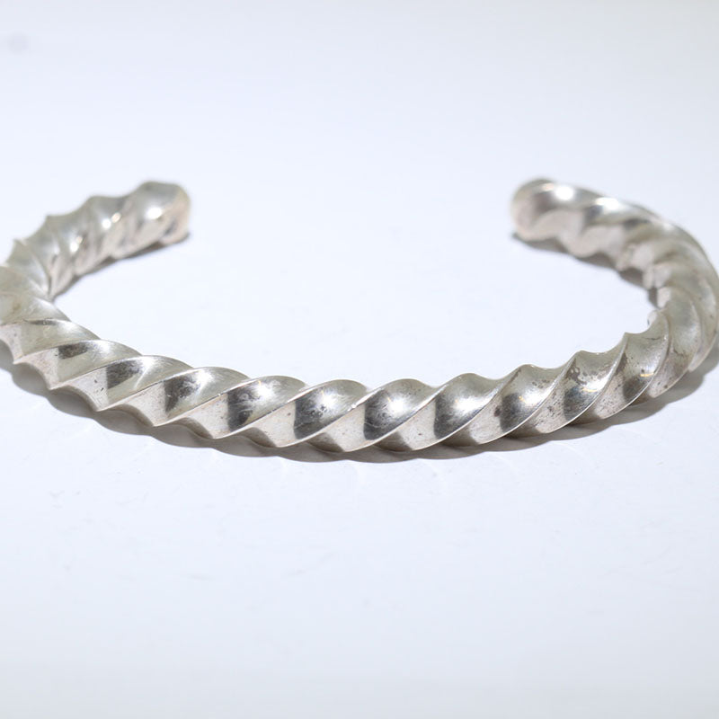 Silver Bracelet by Arnold Goodluck 5"