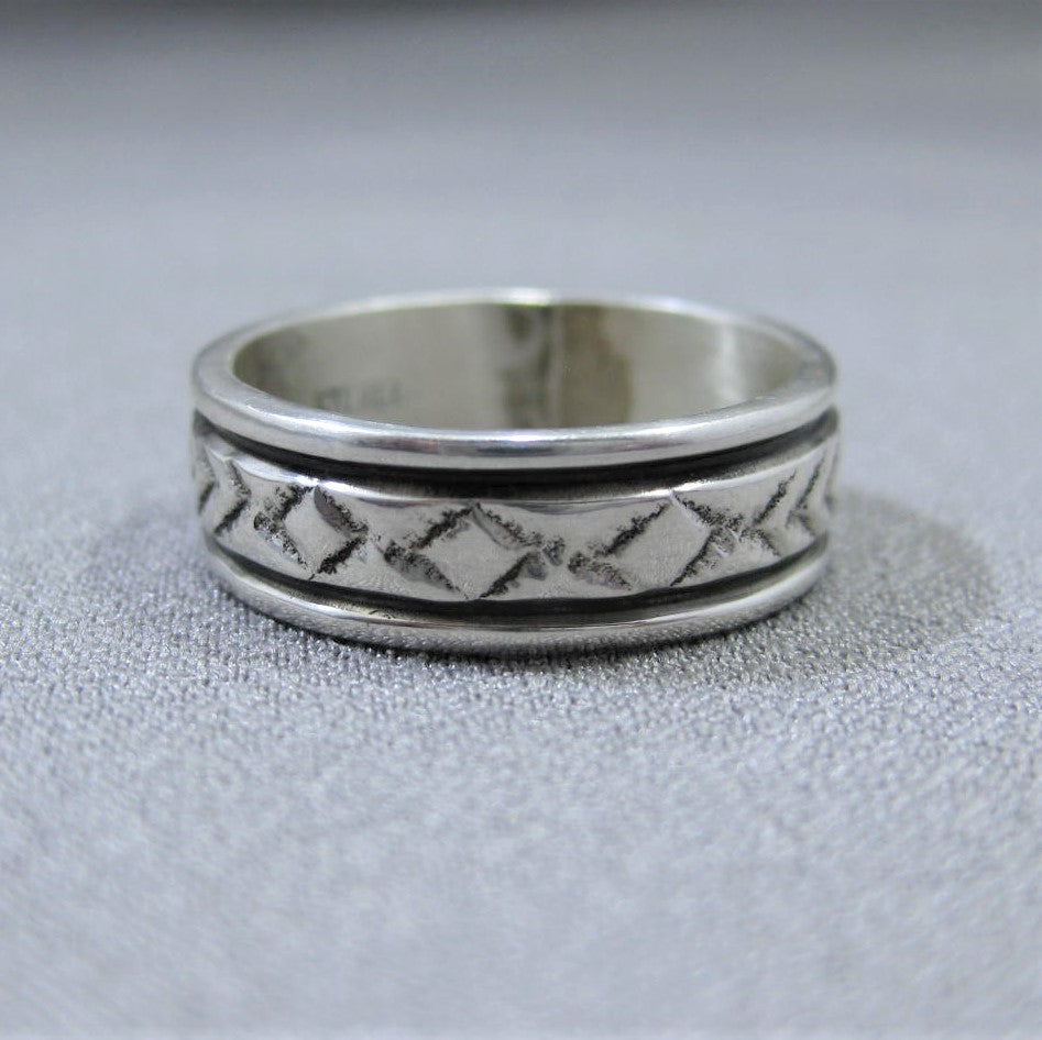 Silver Ring by Bruce Morgan