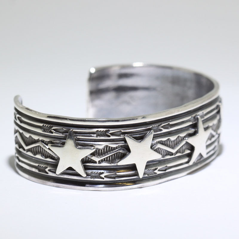 Silver Star Bracelet by Sunshine Reeves 5-1/4