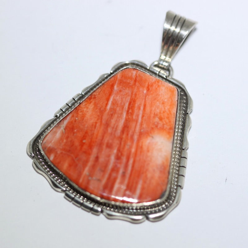 Spiney Oyster Pendant