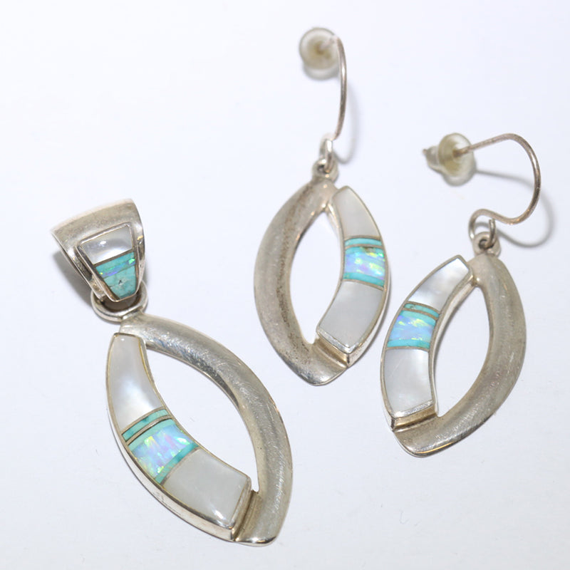 Inlay Pendant Set by Stone Weaver