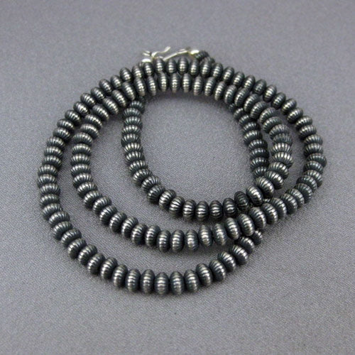 Stamp Navajo Pearls 6mm