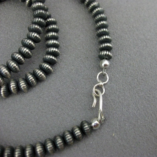 Stamp Navajo Pearls 6mm