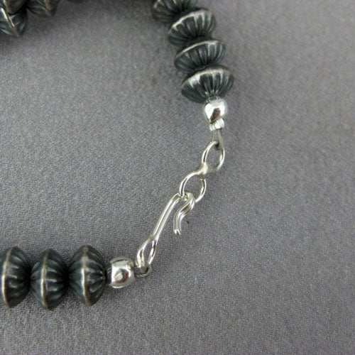 Stamp Navajo Pearls 8mm