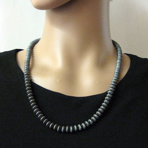 Stamp Navajo Pearls 8mm