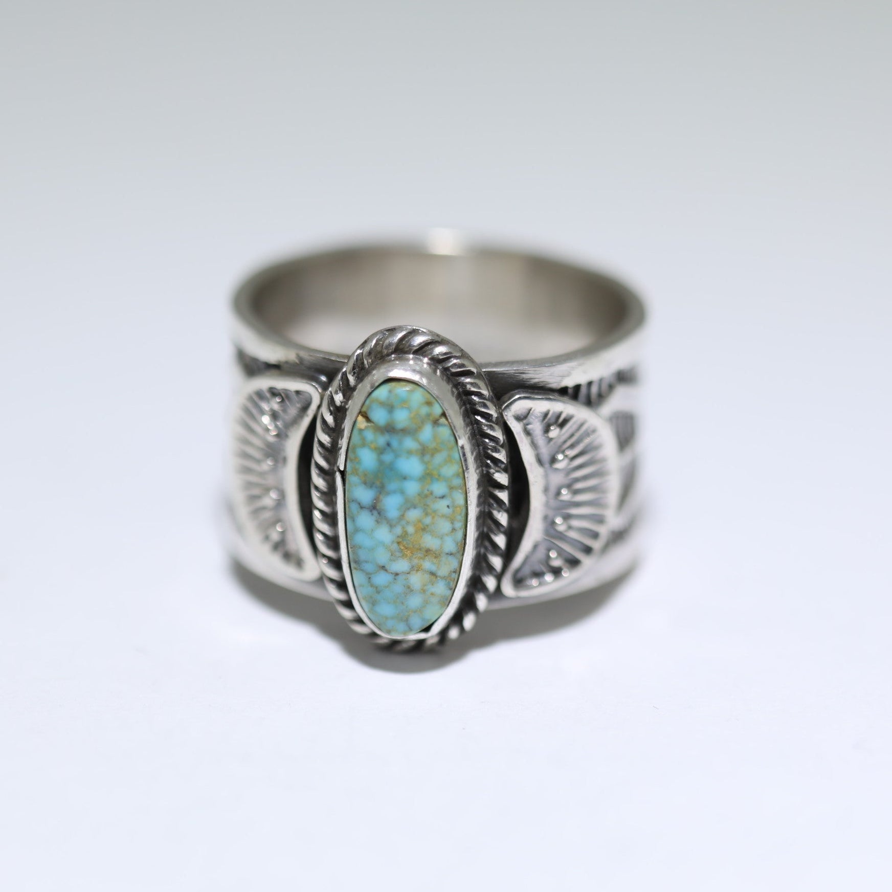 Navajo - Sunshine Reeves – Gallup Trading
