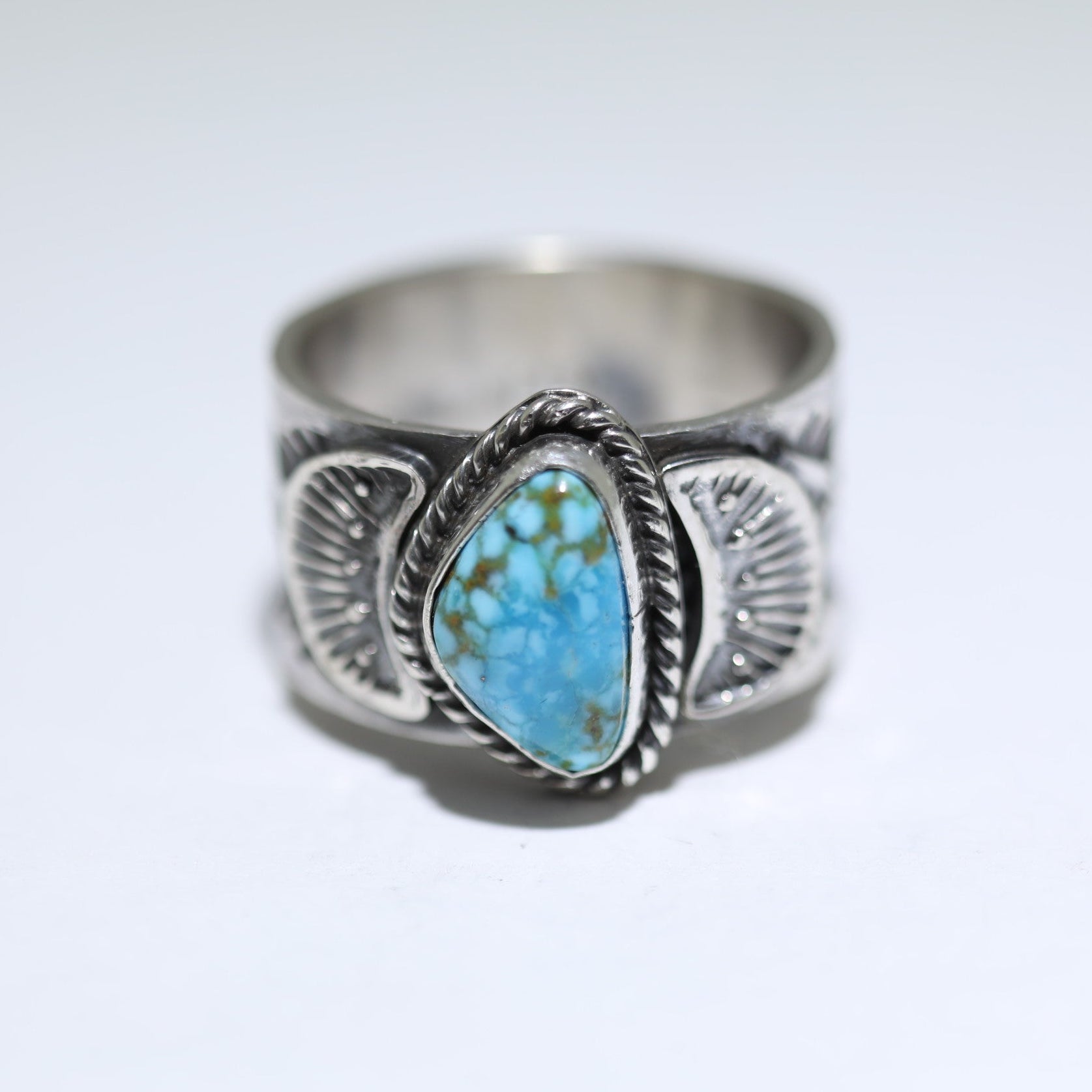 Navajo - Sunshine Reeves – Gallup Trading