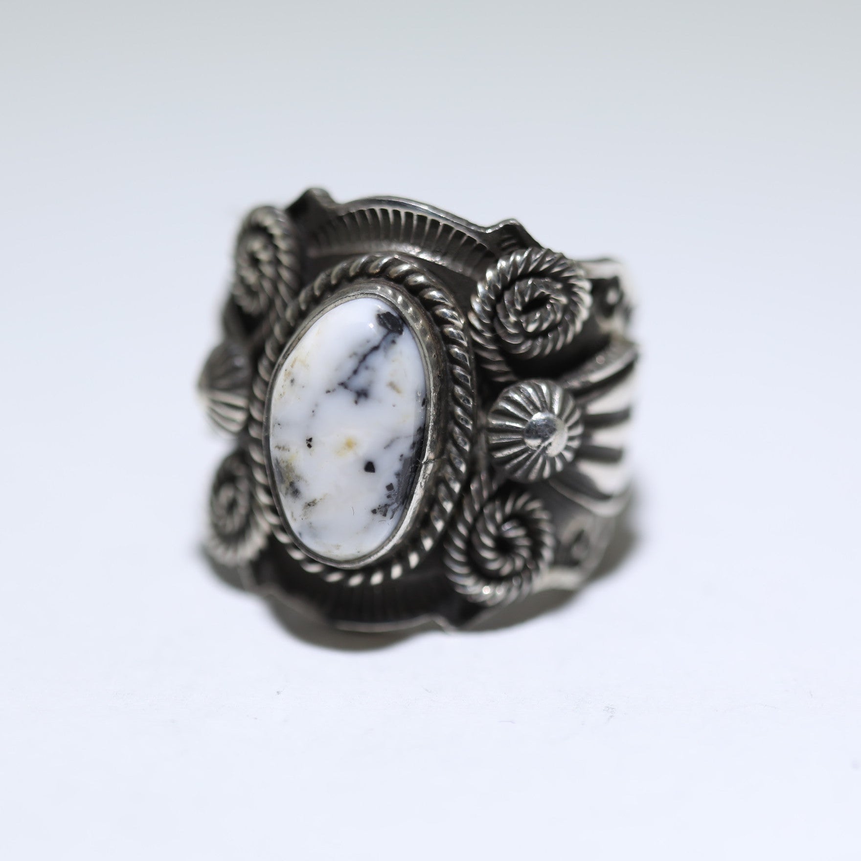 White Buffalo Ring by Andy Cadman- 7.5 – Gallup Trading