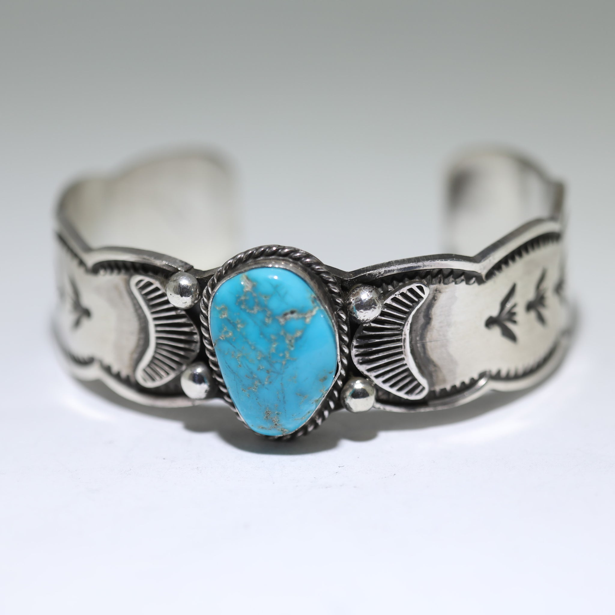 Navajo - Sunshine Reeves – Gallup Trading