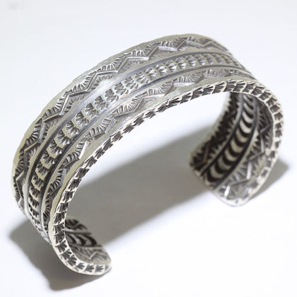 Silver Bracelet by Sunshine Reeves 5-1/2